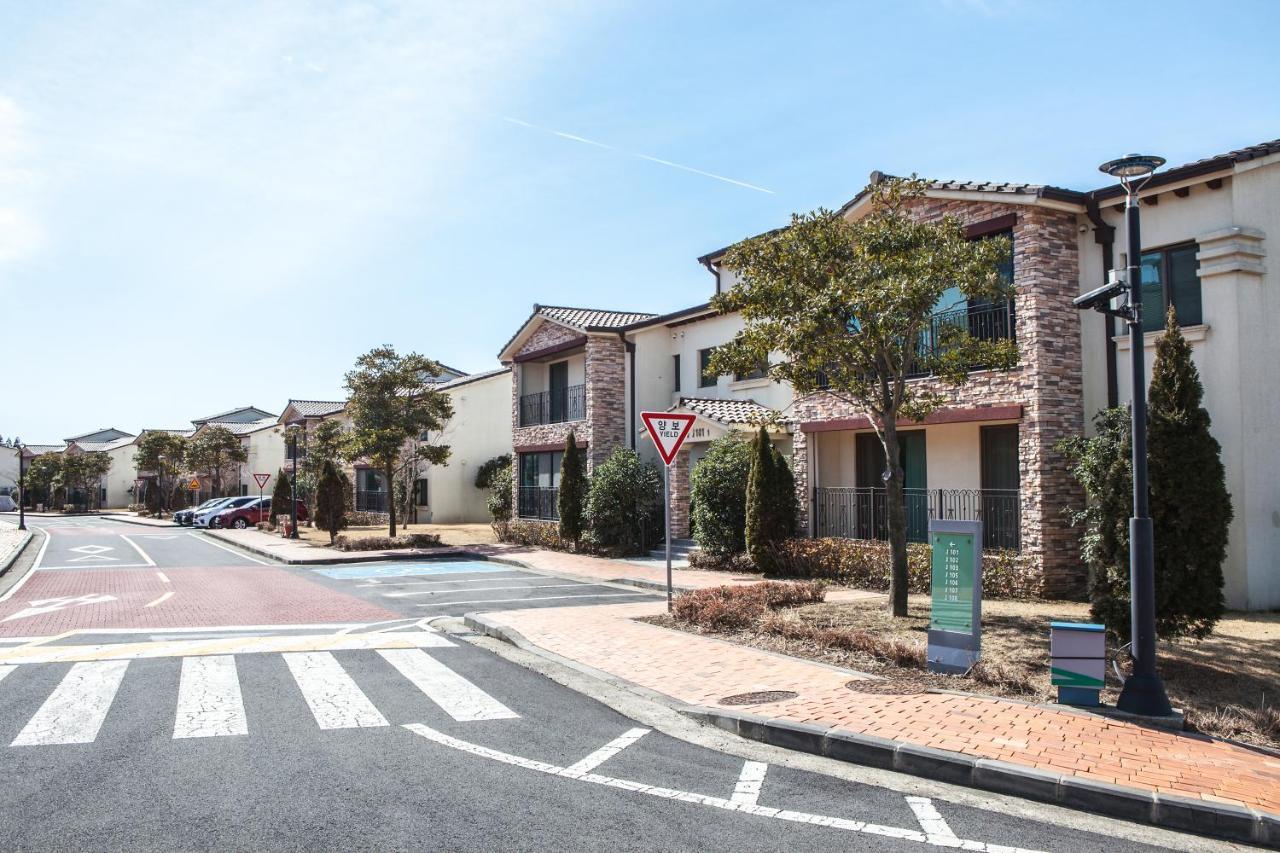 Ardenhill Resort & Golf 済州市 エクステリア 写真
